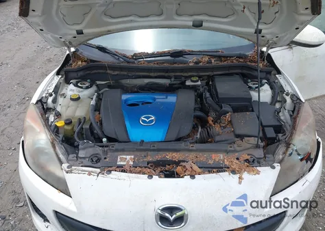 2013 Mazda Mazda3 I Touring z USA, uszkodzony, nr VIN JM1BL1V77D1819213